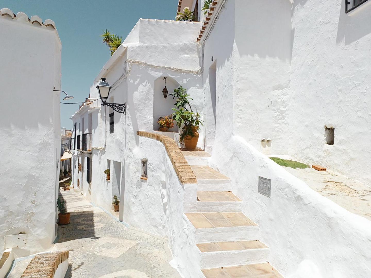 Las Pizarrillas: Tu Hogar En Este Blanco Pueblo Frigiliana Ngoại thất bức ảnh