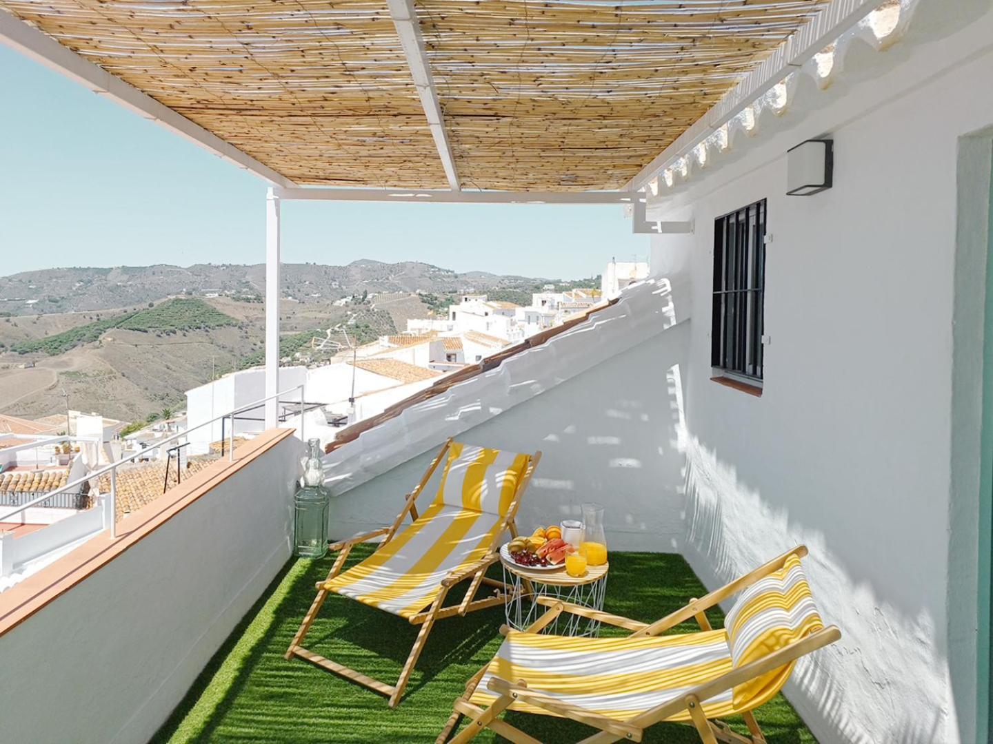 Las Pizarrillas: Tu Hogar En Este Blanco Pueblo Frigiliana Ngoại thất bức ảnh